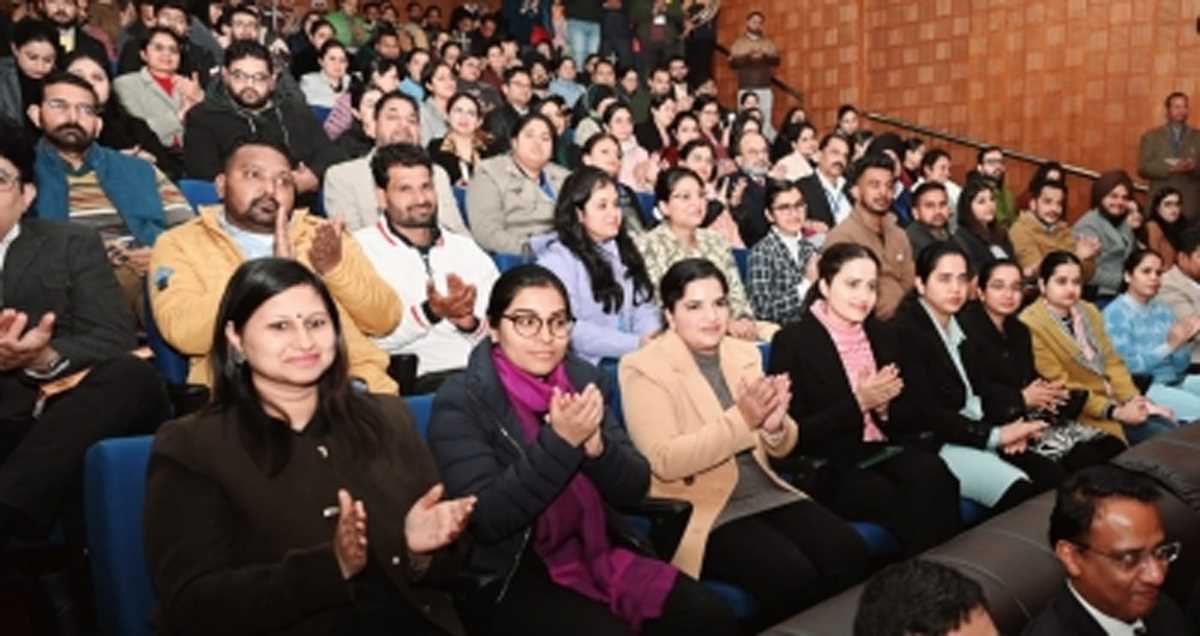 सिर्फ 10 महीने में दीं 25,886 सरकारी नौकरियां : पंजाब सीएम